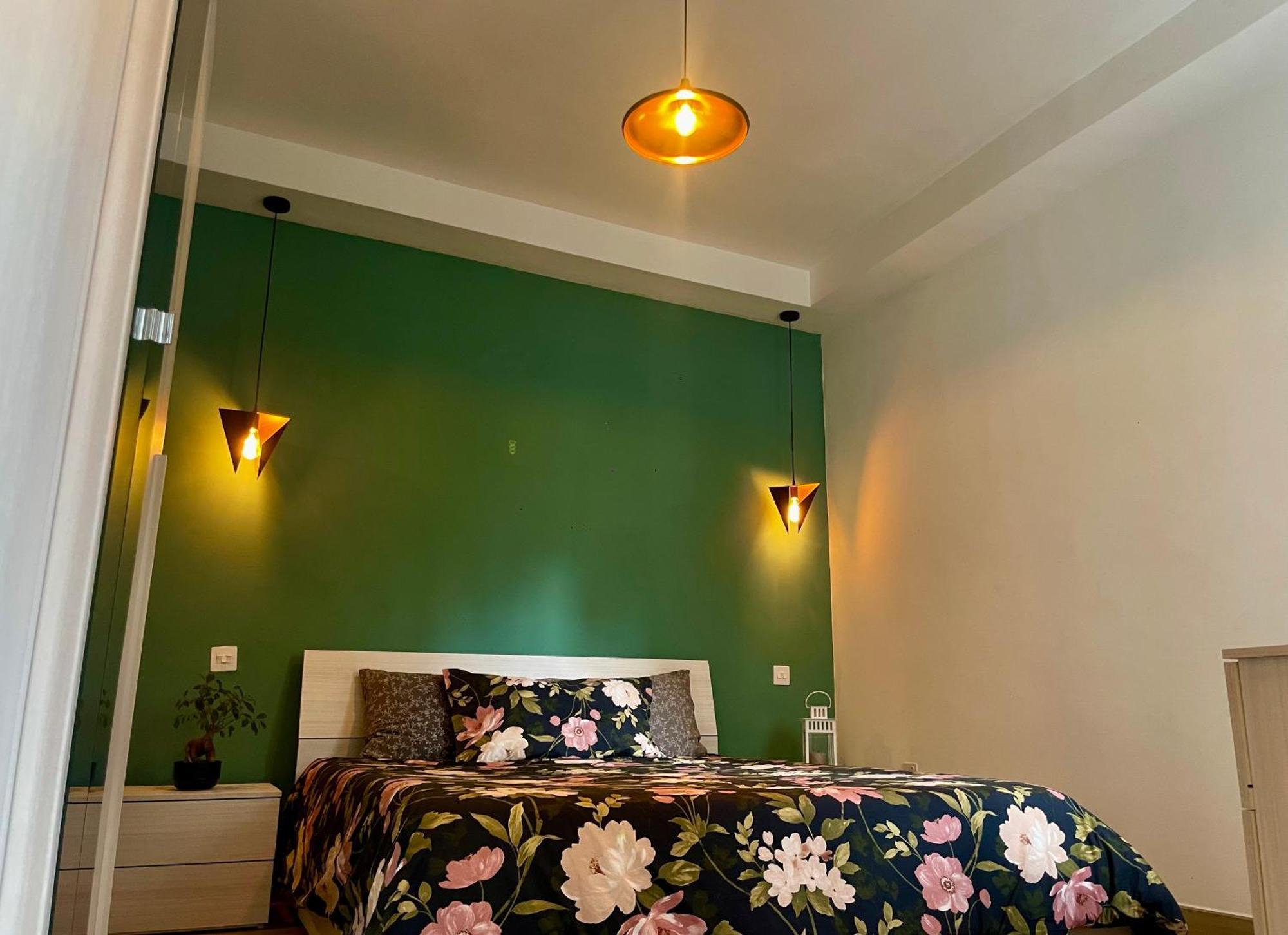 Airport Accommodation Deluxe Bedroom And Private Bathroom Near Airport Self Check In And Self Check Out Mqabba Екстериор снимка